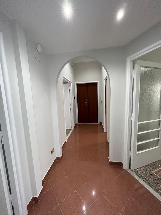 Piazza Vescovio Apartment روما المظهر الخارجي الصورة